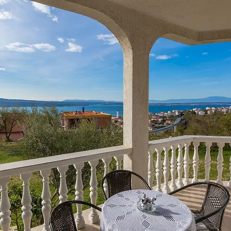 Komfortables Mit Meerblick, Garten, Grillberich Und Parkplatz
