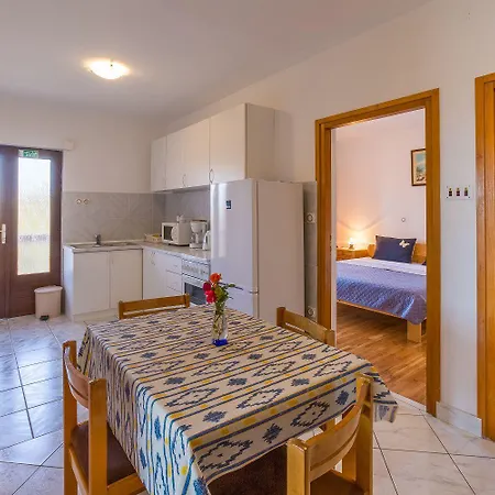 Apartment Komfortables Mit Meerblick, Garten, Grillberich Und Parkplatz *