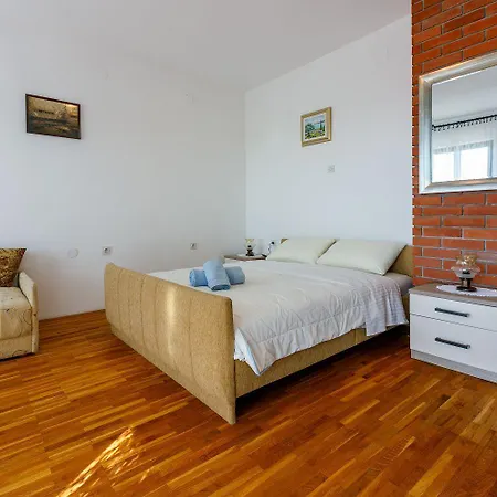 Appartamento Komfortables Mit Meerblick, Garten, Grillberich Und Parkplatz *