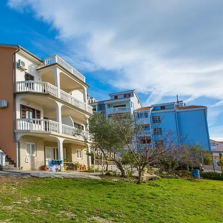 Komfortables Mit Meerblick, Garten, Grillberich Und Parkplatz *