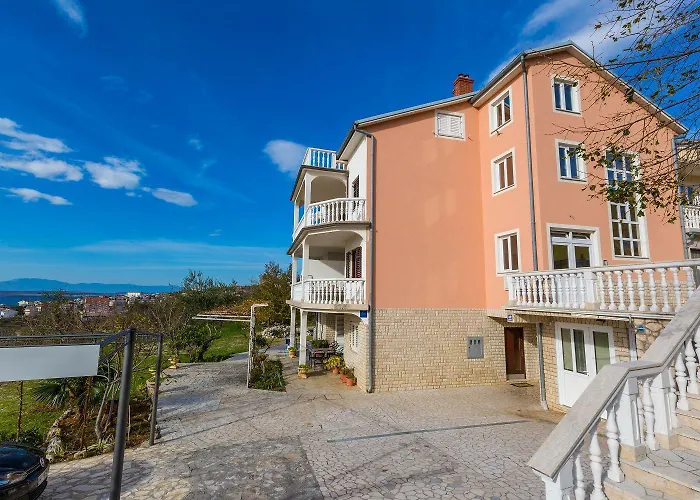 Apartment Komfortables Mit Meerblick, Garten, Grillberich Und Parkplatz