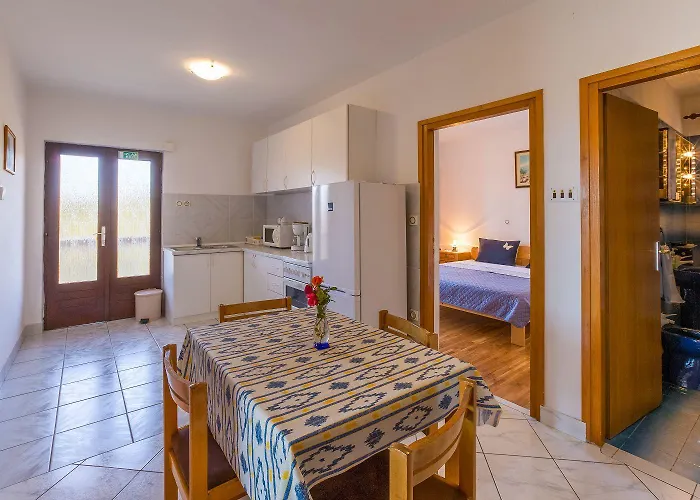 Apartment Komfortables Mit Meerblick, Garten, Grillberich Und Parkplatz *