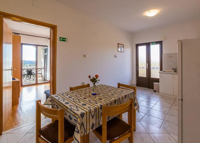 Komfortables Mit Meerblick, Garten, Grillberich Und Parkplatz * Crikvenica