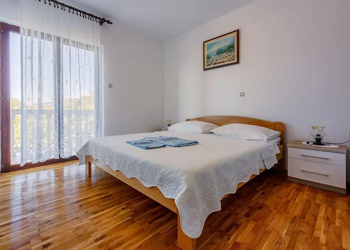 Komfortables Mit Meerblick, Garten, Grillberich Und Parkplatz * Crikvenica