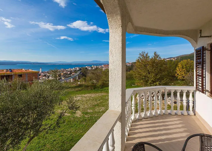 Komfortables Mit Meerblick, Garten, Grillberich Und Parkplatz Crikvenica